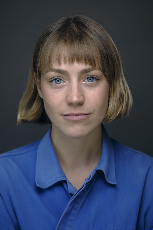 Iona Champain