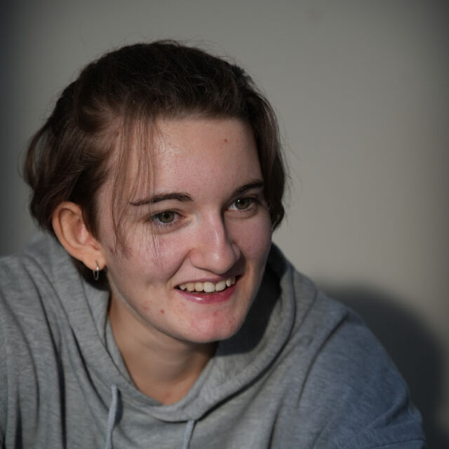 Mia Holmes